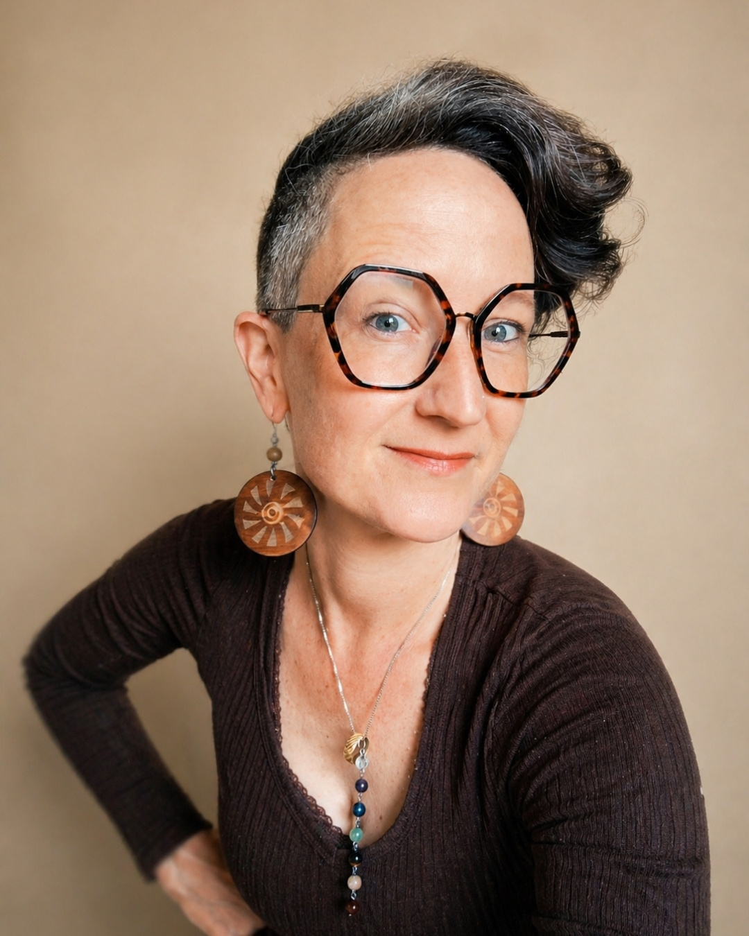 Portrait von Claudia Kollros die den Seelenbaum entwickelt